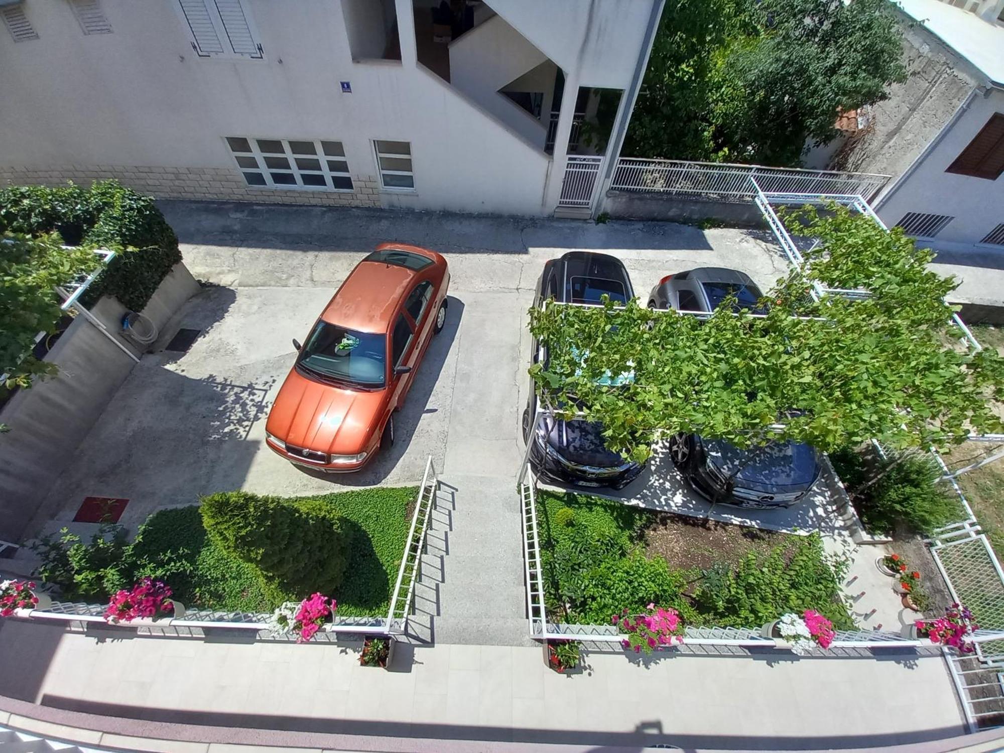 Baska Voda Apartments - Steps From The Beach, Free Parking, Central Location Exterior photo