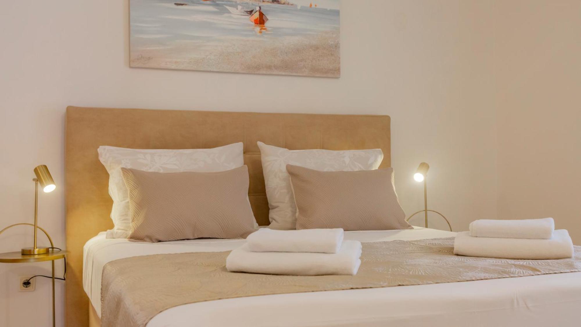 Baska Voda Apartments - Steps From The Beach, Free Parking, Central Location Exterior photo