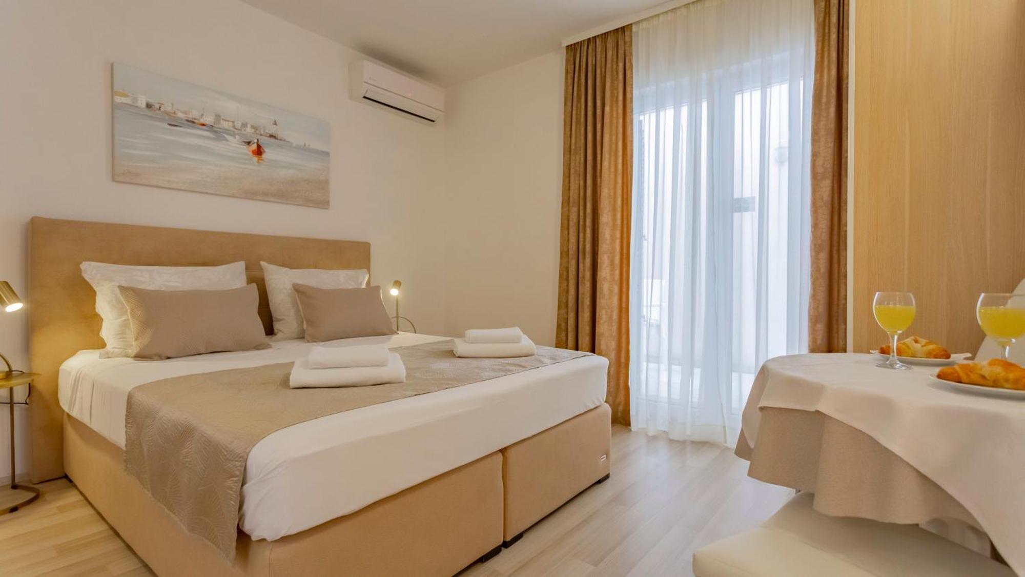 Baska Voda Apartments - Steps From The Beach, Free Parking, Central Location Exterior photo